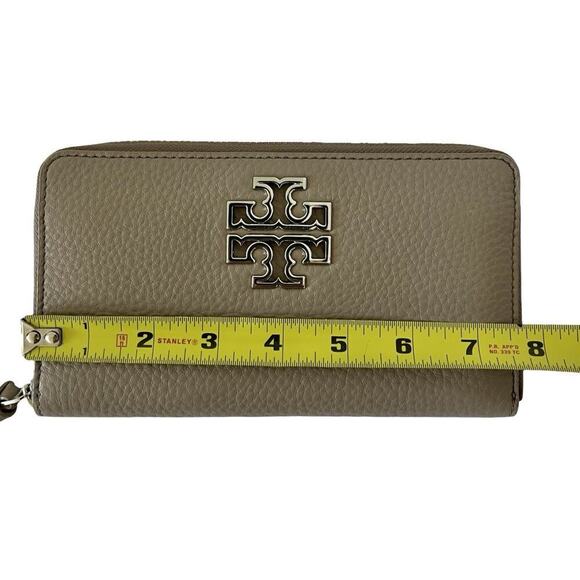 Tory Burch Large Zip Around Continental Pebbled Leather Wallet in Gray Gold Logo - Picture 8 of 9